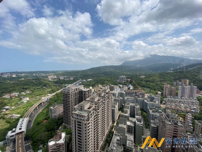 近一年實價登錄資料顯示，新北市淡水區還有機會以千萬元的總價買到3房的大樓住宅(圖/永慶房屋)