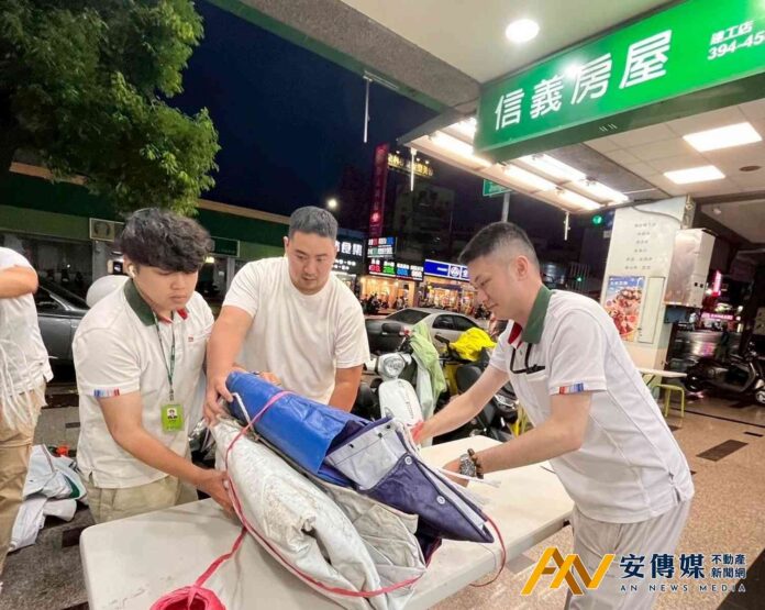 信義房屋攜手援助丹娜絲颱風災區 用帆布守住家的溫度