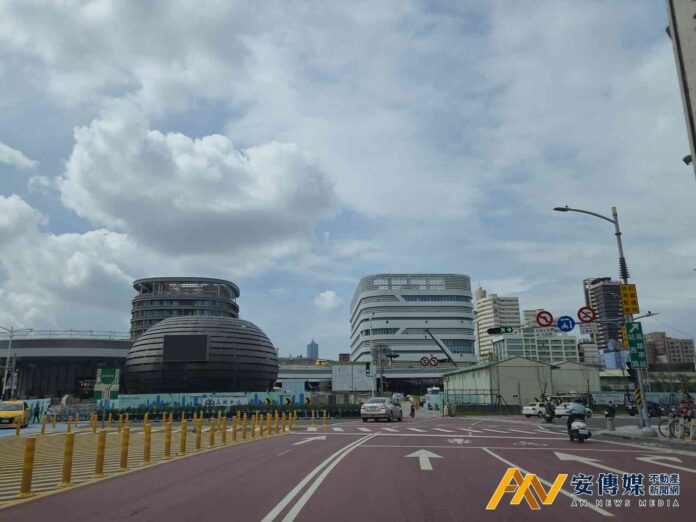 高雄車站及周邊地區招商12/17簽約