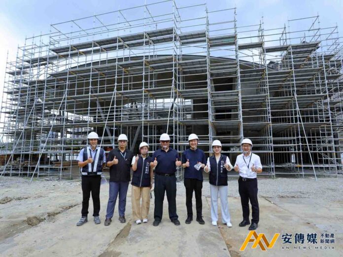 安藤忠雄建研所代表來台檢視「童書之森．台中」工程進度