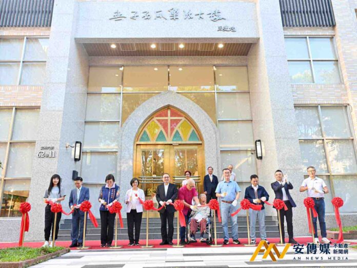 無子西瓜樂活大樓啟用 王建煊攜侯友宜剪綵 打造新北長者終身學習、社交新據點